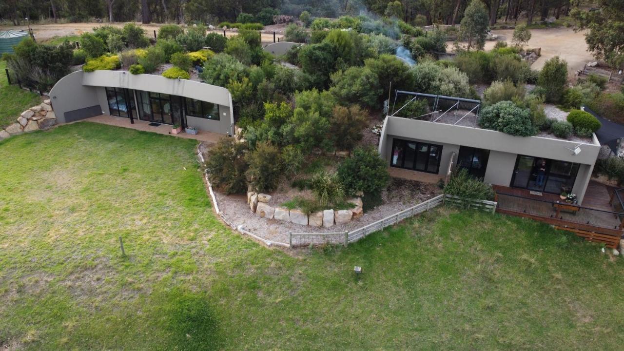 Down To Earth Farm Retreat Apartment Sarsfield Exterior foto