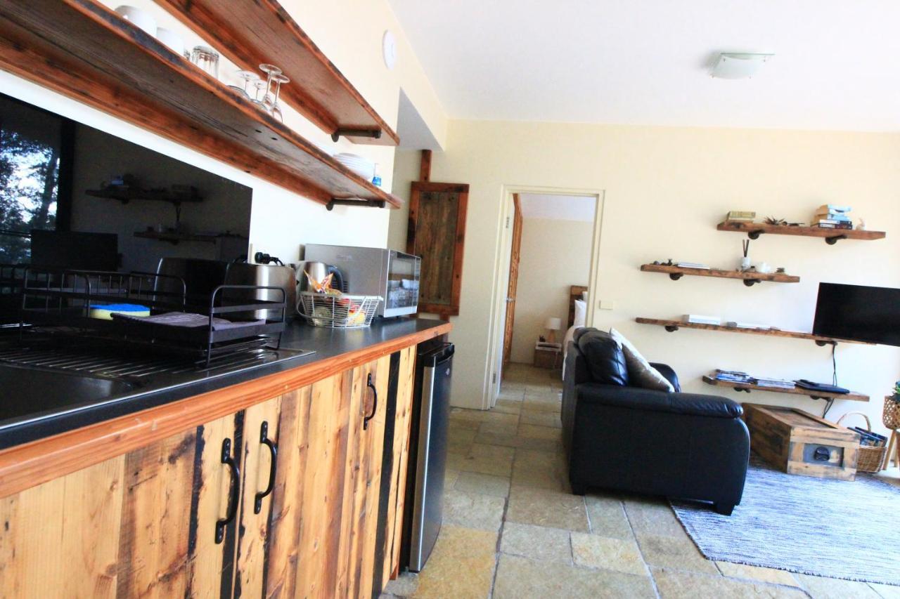Down To Earth Farm Retreat Apartment Sarsfield Exterior foto