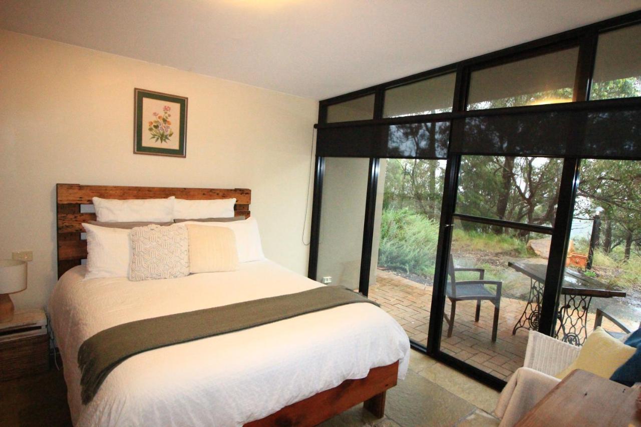 Down To Earth Farm Retreat Apartment Sarsfield Exterior foto